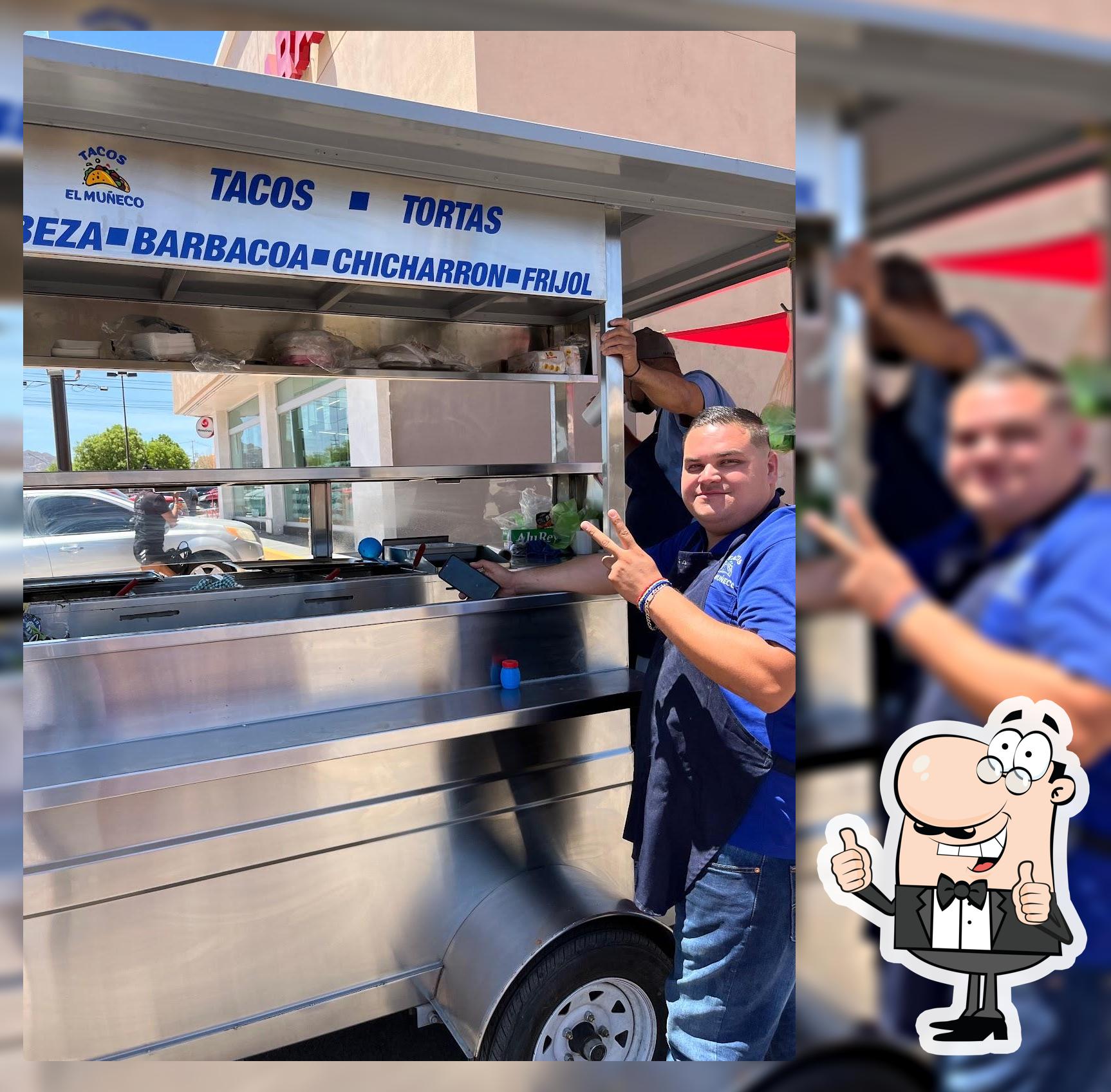 TACOS EL MUÑECO