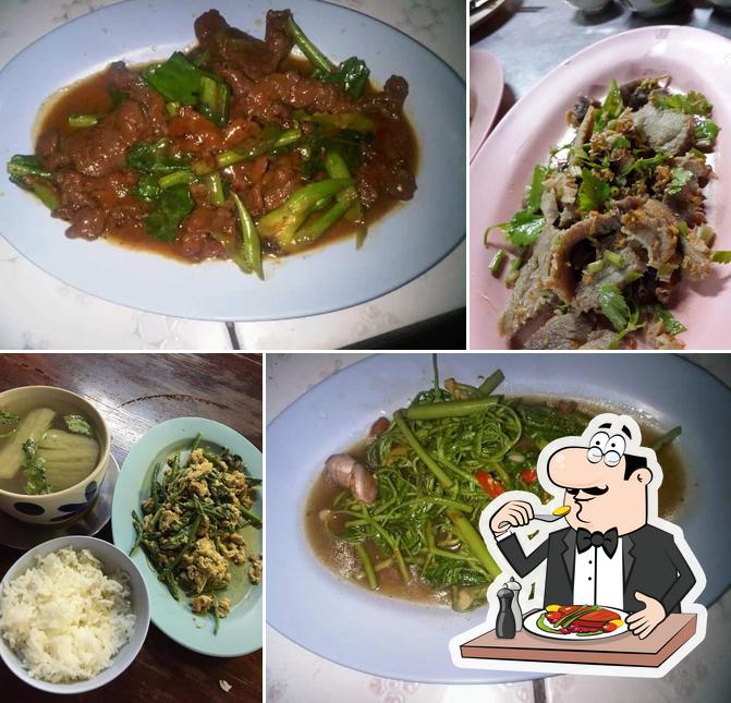 ยอดฟ้า ร้านอาหาร