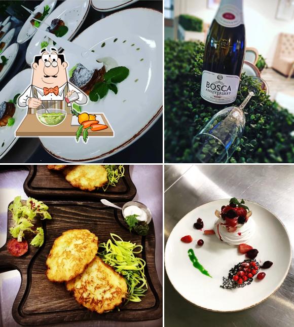 Салат из морских водорослей в "Баррель Ресто"