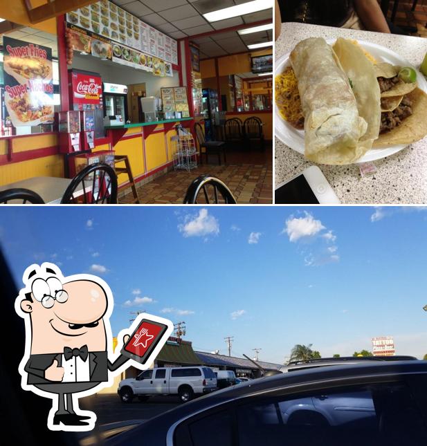Alberto's Mexican Food