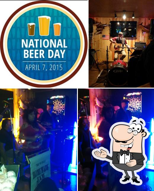 Hideaway Bar & Package