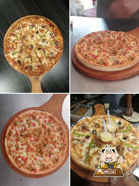 Fusion Momo and Pizza