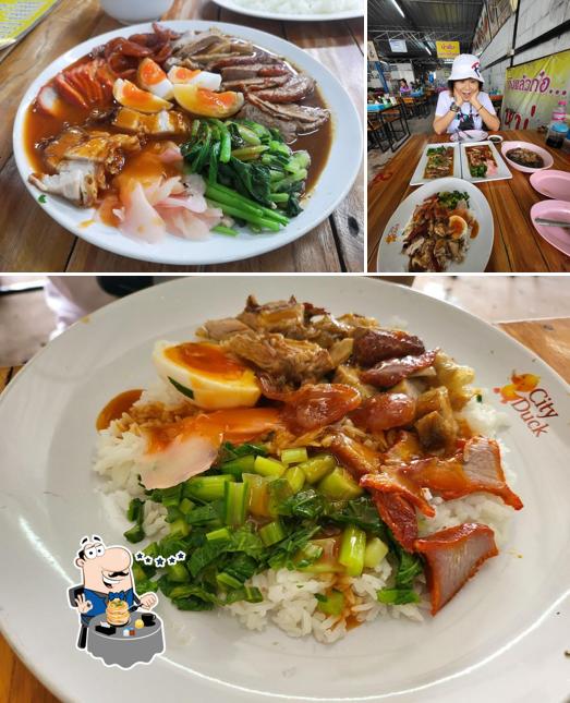 Nui Roast Duck Loei