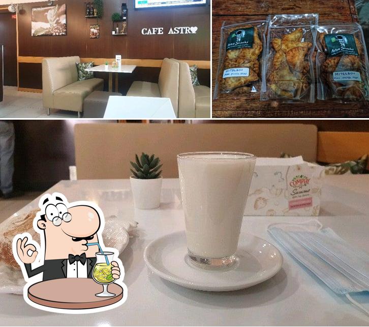 Cafe astro