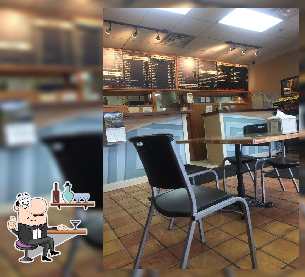 Bill's Pizza & More