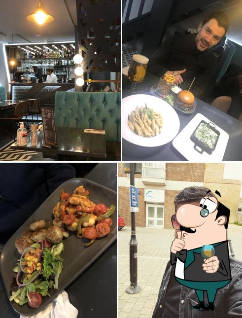 Midpoint Cafe Bistro