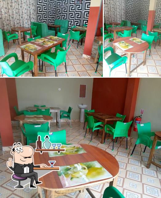 REFRESH RESTAURANT