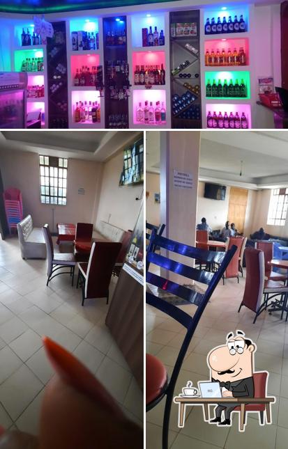 Pmax Bar and Restaurant