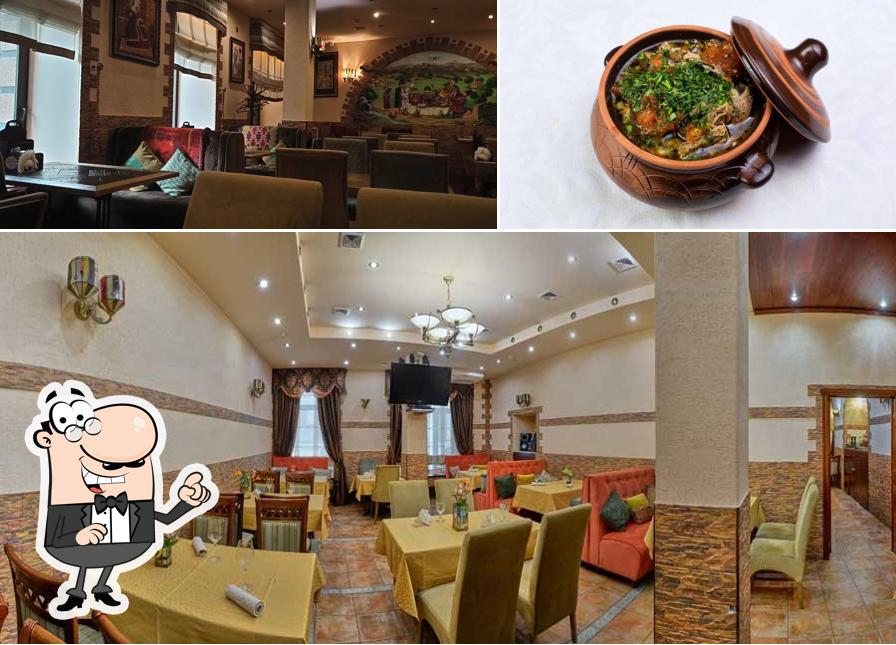 Это фотография, где изображены внутреннее оформление и еда в Чанахи