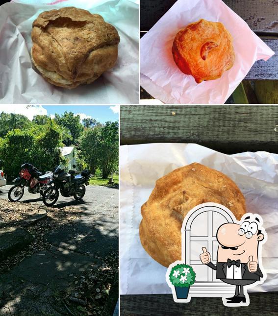 uki pies