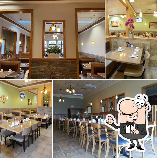 Briana's Pancake Cafe Restaurant