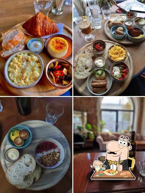 Блюда в "Mon Nom"