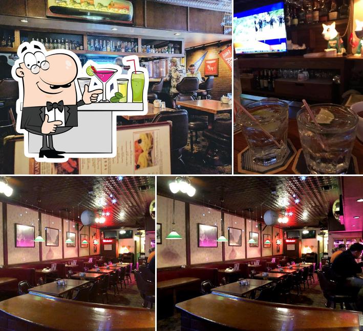 Art's Bar & Grill