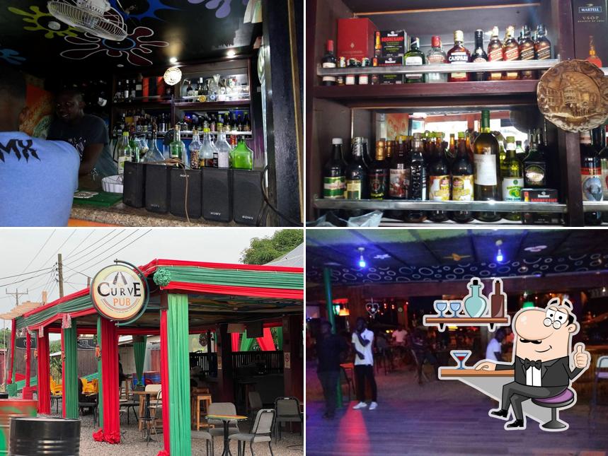 De Curve Pub, Dodowa