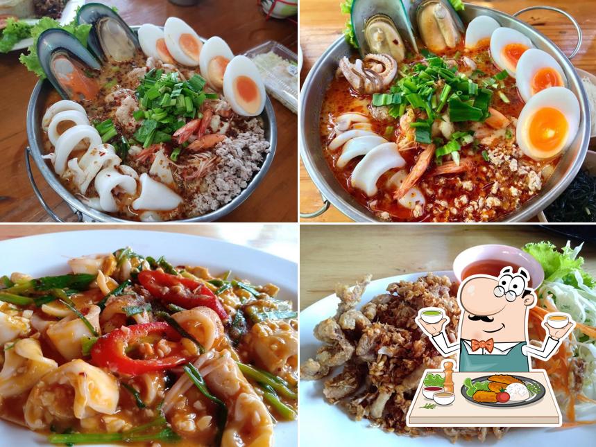 Mr. Oat's Tom Yum Seafood Noodle Shop