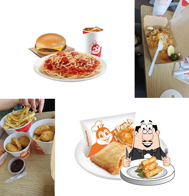 Jollibee Tagaytay Mahogany