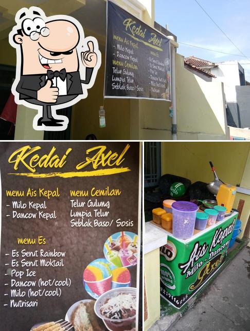 Kedai Axel