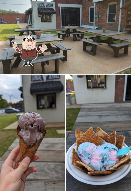 Sundae Service