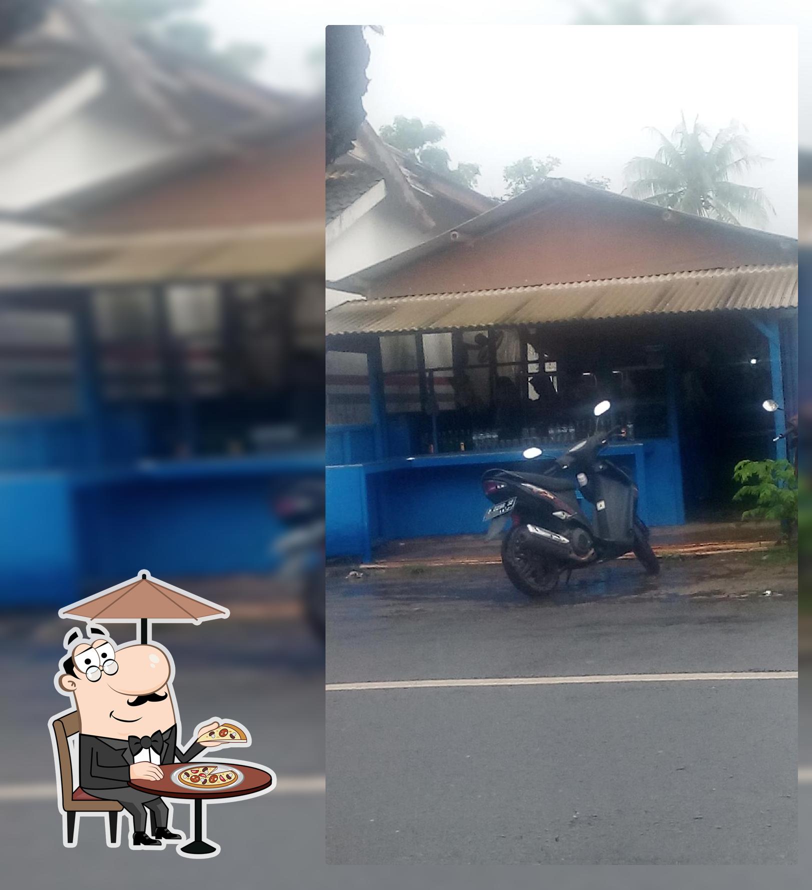 Warung biru