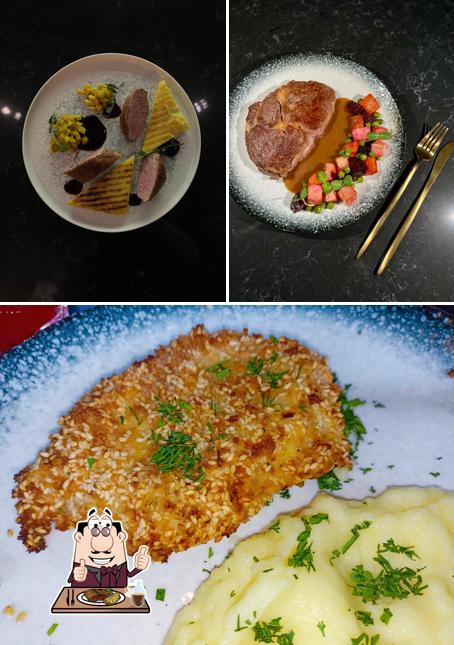 Попробуйте блюда из мяса в "Кафе, Бар, Кальянная - КРИПТА"