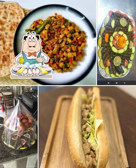 Manar almuturi fast food