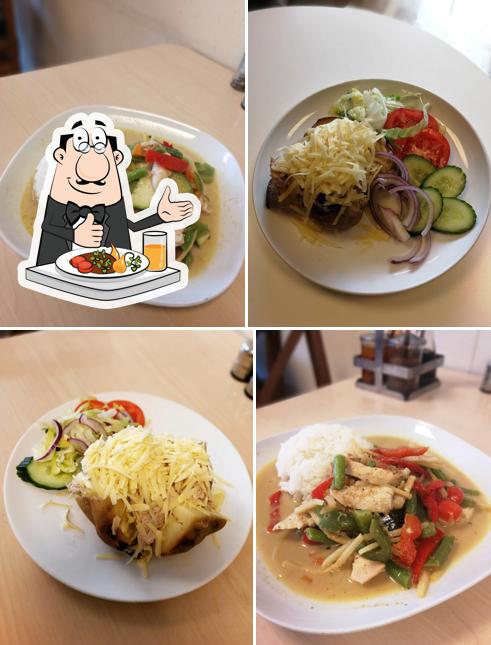 Mango Cafe