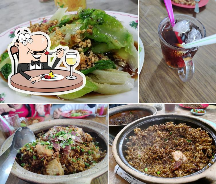 Yip Seng Bee Claypot Rice Restaurant