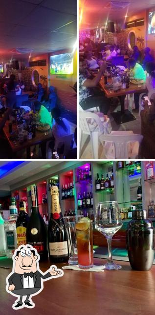 Anchor sports bar