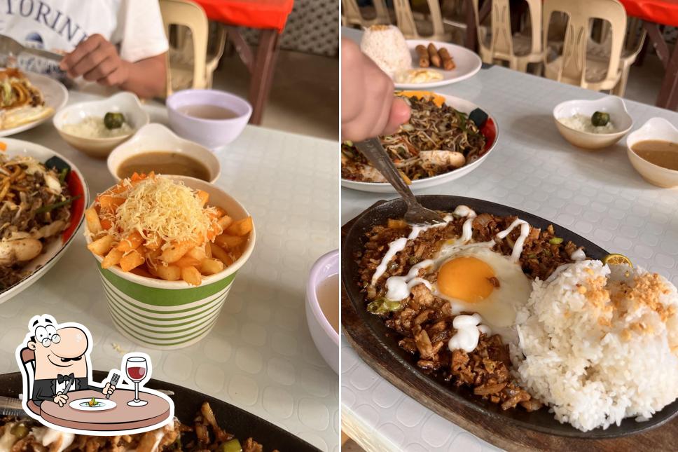Ayaa’s Sizzling Place