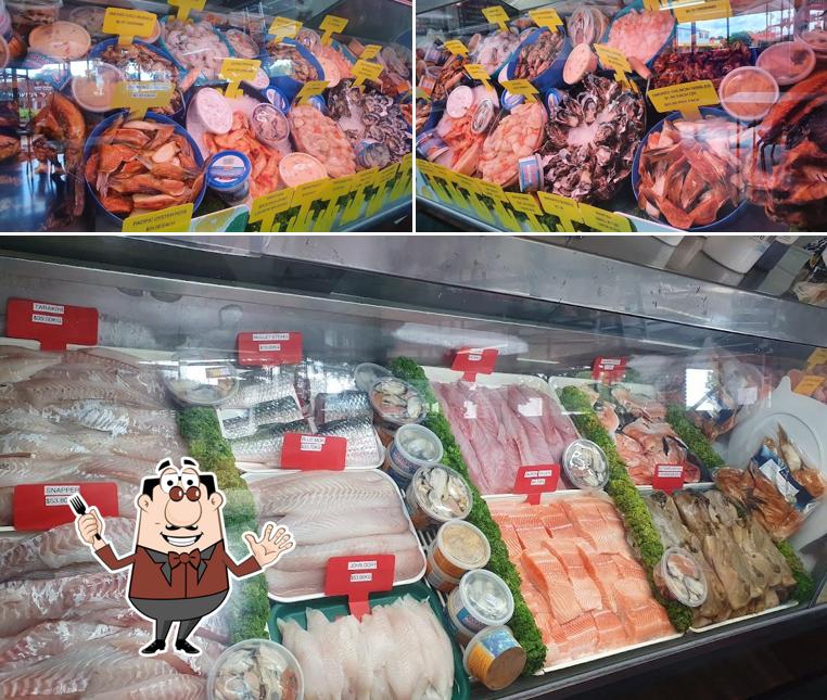 Fresh fish market