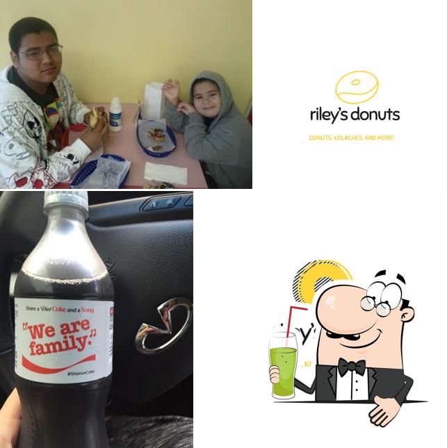 Riley's Donuts1