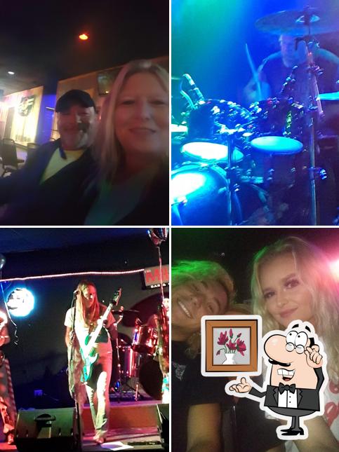 The Mill Bar & Grill