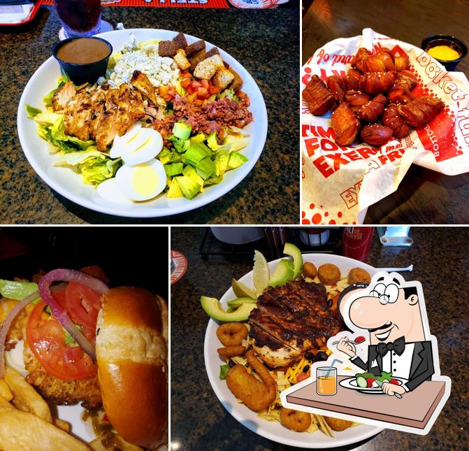 Red Robin Gourmet Burgers and Brews