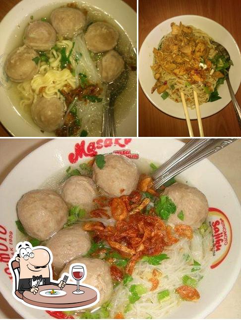 BAKSO SUKOWATI