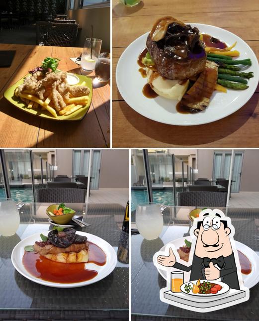 Plantation Bar & Restaurant