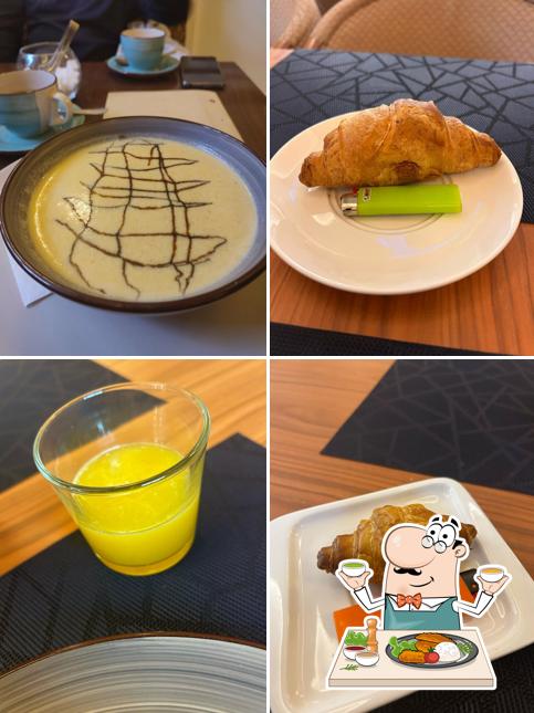 Блюда в "Пушкине кейк"