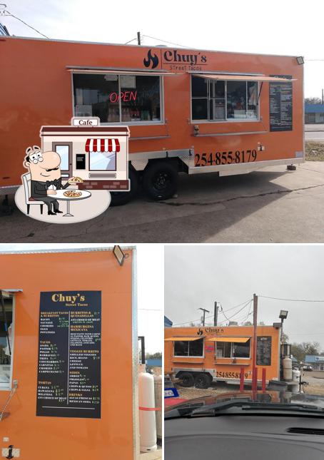 Chuy's Street Tacos