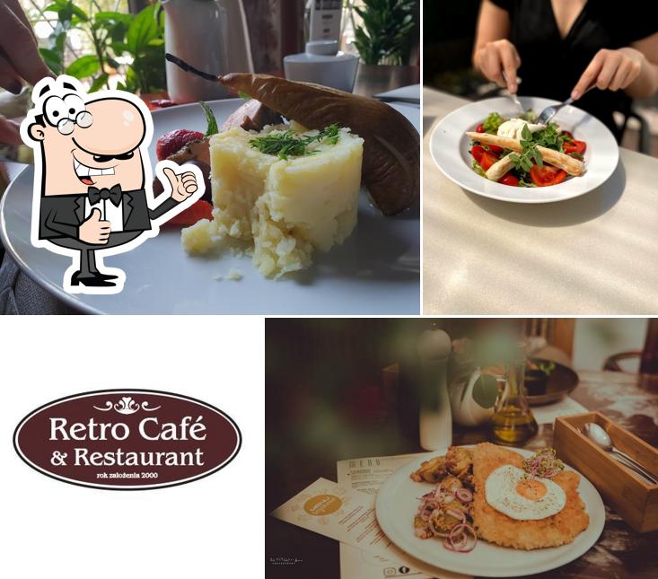 Retro Cafe