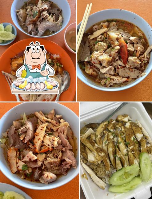 ข้าวมันไก่ ข้าวหมูแดง ข้าวขาหมู