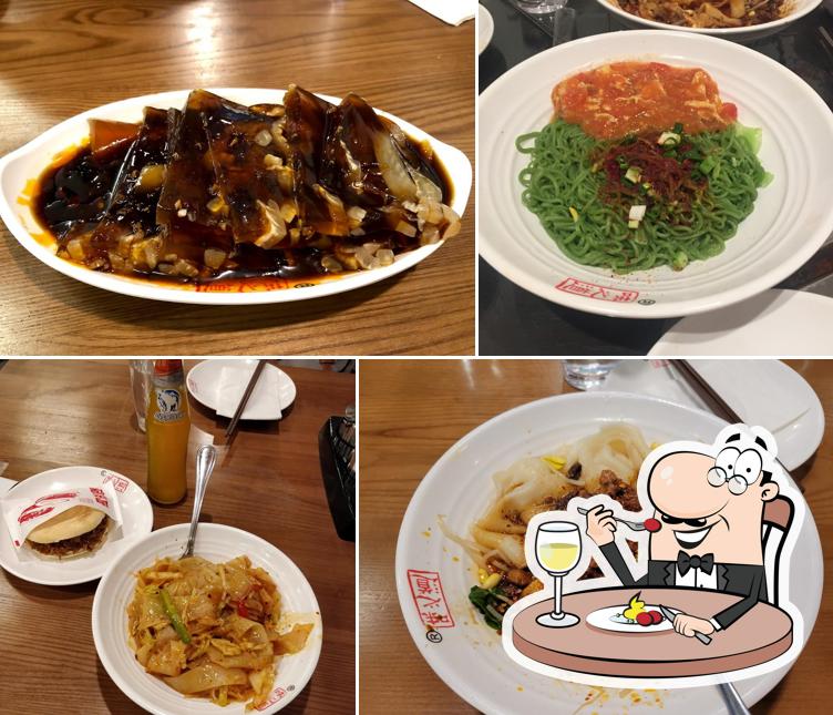 Taste of Xi'an UW 西安味道 (Chinese Noodles · BBQ)