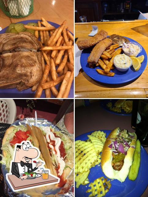 Pat's Tavern & Grill