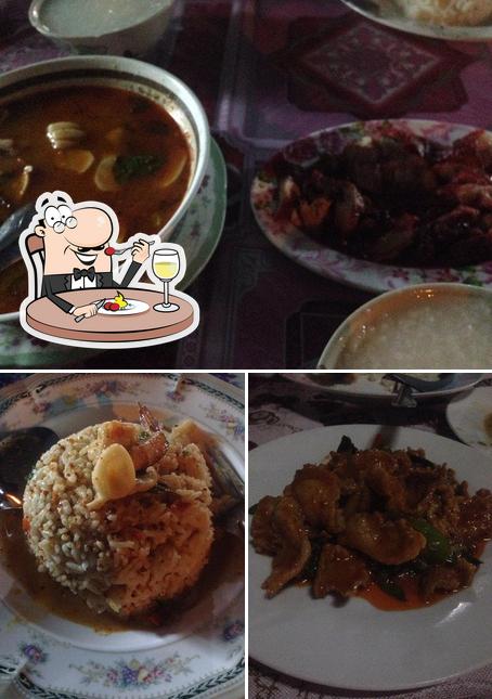 ข้าวต้มกุ๊ย (หน้าร้านตาตี๋)