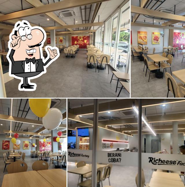 Richeese Factory Tanjung Uncang