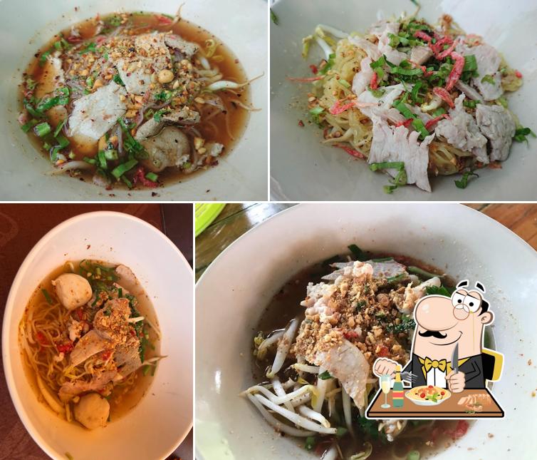 ก๋วยเตี๋ยววัดศรัทธาราษฎร์