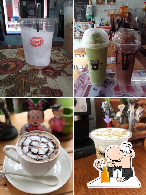 พลอย คอฟฟี่