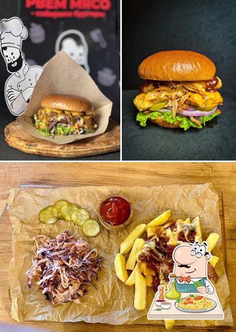 Сэндвич с рваной свининой в "Смокер Мит"