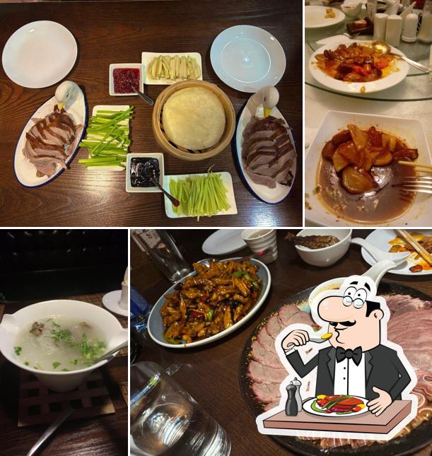 Еда в "Синлуне Кафе"