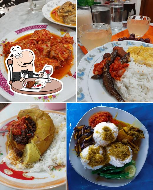 Nasi Kapau Ni Lis