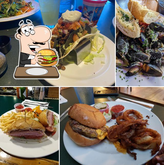Route 6 Cafe & Lounge