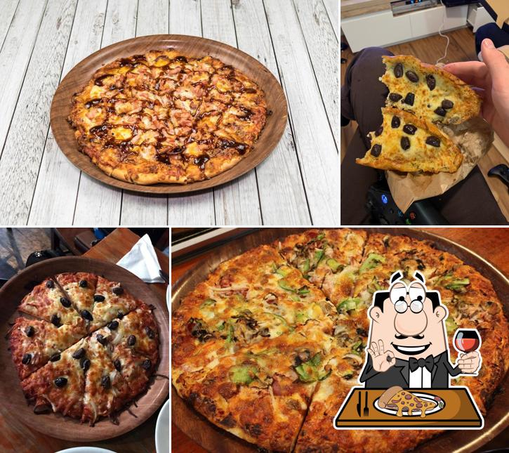 Jerry's Famous Pizza
